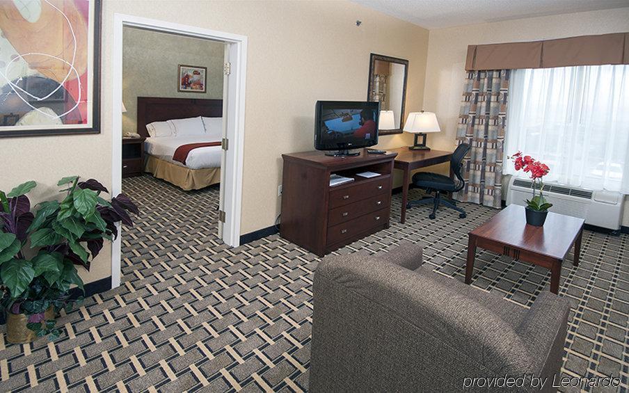 Holiday Inn Express Hotel & Suites Youngstown North-Warren/Niles, An Ihg Hotel Szoba fotó