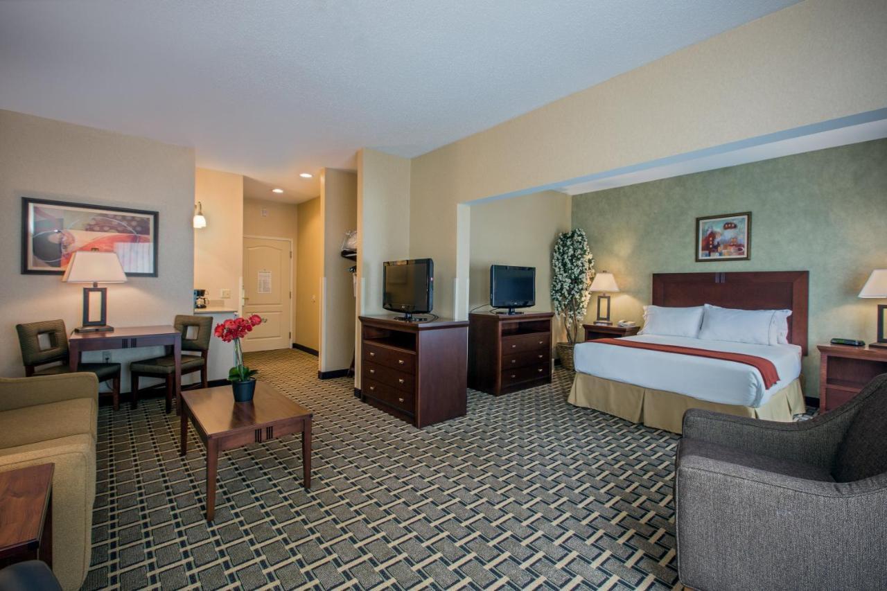 Holiday Inn Express Hotel & Suites Youngstown North-Warren/Niles By Ihg Kültér fotó