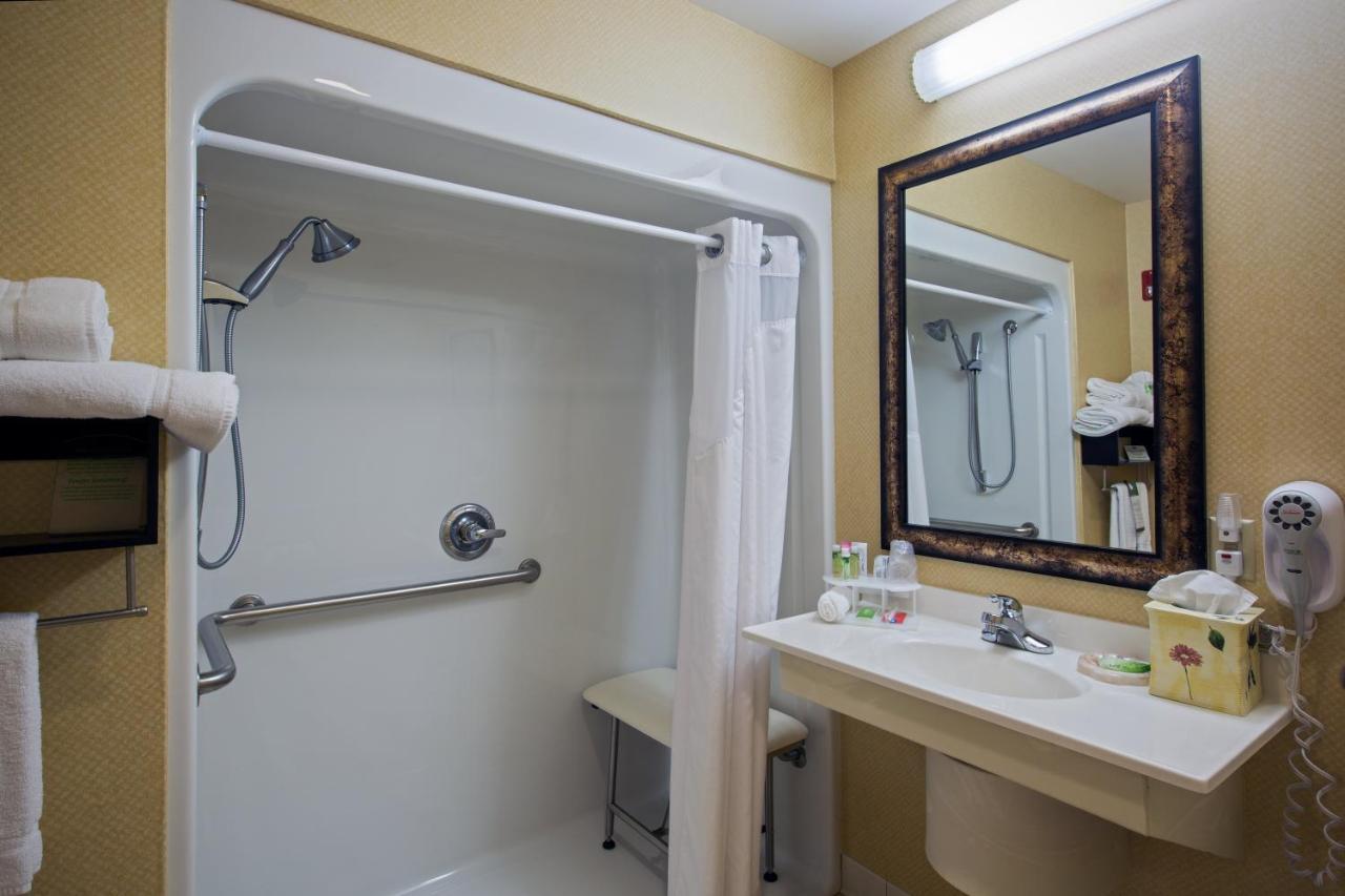 Holiday Inn Express Hotel & Suites Youngstown North-Warren/Niles By Ihg Kültér fotó