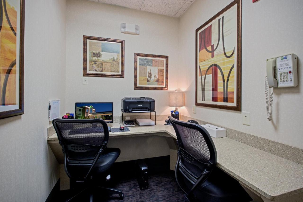 Holiday Inn Express Hotel & Suites Youngstown North-Warren/Niles By Ihg Kültér fotó